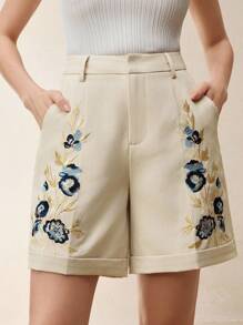 Anewsta 夏季新款女士刺绣花卉卷边休闲短裤 - 杏色 - 查看 1