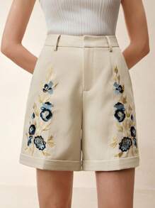 Anewsta 夏季新款女士刺绣花卉卷边休闲短裤 - 杏色 - 查看 6