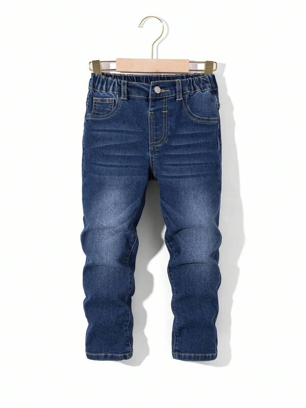 Jeans casuales para niños pequeños, nueva llegada, adecuados para todas las estaciones, estilo minimalista de moda, azul denim lavado con corte ajustado, tela elástica, cómodo uso diario, pantalones casuales universitarios para niños pequeños