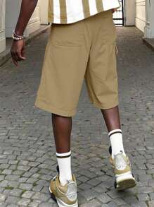 Manfinity Hypemode 男士休闲纯色宽松短裤，夏季 - 卡其色 - 查看 2