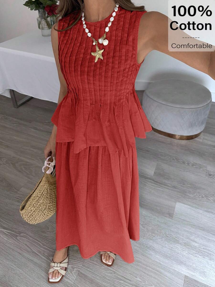 Siren Gaze 奢华纹理 A 字形褶皱抗皱长裙 - 紅色 - 查看 1