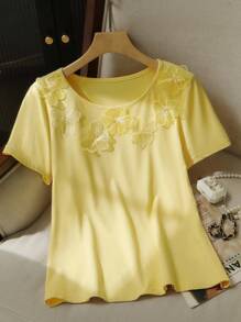Modelyn Elegant 3D Floral Decor Solid Color T-Shirt, Summer - Yellow - View 1