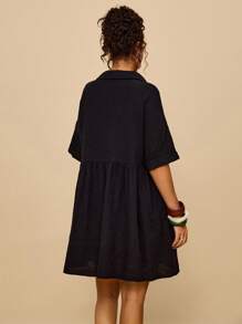 Travachic 大码休闲棉质花卉刺绣黑色衬衫领蝙蝠袖拼布连衣裙