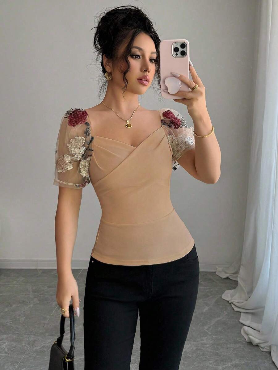 Rafferiza Blusa bordada con cuello cuadrado y mangas abullonadas para mujeres - Caqui - Ver 1