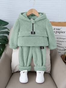 SHEIN 2pcs/Set Baby Boy Sage Green Furry Hoodie Sweatshirt And Elastic Waist Pants,Toddler Winter Clothing Set For Autumn,Modest Date Skiing Outdoor Wear - Green - View 3