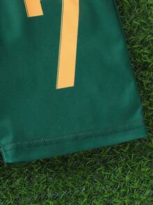 SHEIN 2 件套年轻男孩足球 7 号印花短袖圆领 T 恤和短裤套装，适合夏季户外、运动、休闲、返校 - 紅色 - 查看 4