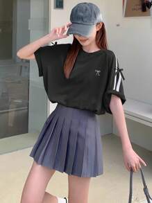 DAZY 女士丝带装饰蝴蝶结刺绣宽松短袖T恤超大T恤 - 黑與白 - 查看 2