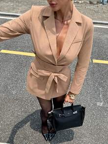 Siren Gaze Business Casual Woman Going Out Outfits  Fall Clothes For Women Khaki Waist-Cinching A-Line Suit Long-Sleeved Jacket Women's Solid Color Lapel Shoulder Long Sleeve Fashion Blazer Winter Elegant