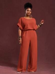 Veslaya 春夏新品，休闲通勤度假日常穿搭，纯色卡其色宽松落肩短袖圆领口袋上衣搭配超长直筒裤，梭织纹理面料，女士加大码两件套 - 紅木色 - 查看 5