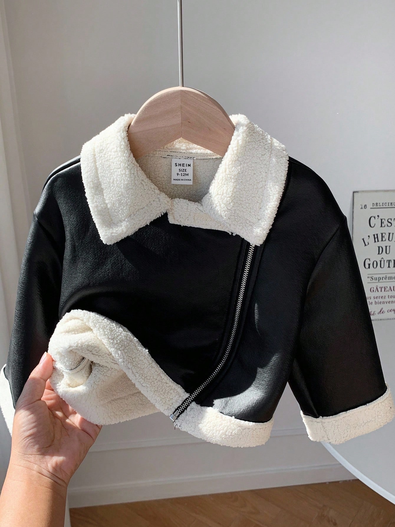 SHEIN جاكيت فرو صناعي مبطنة للبنات الرضع في فصلي ا...