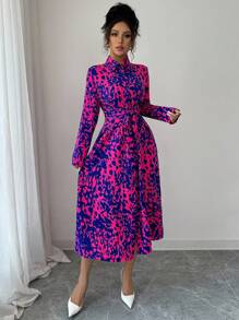 SHEIN LUNE Vestido largo con manga larga y cuello en V profundo con abertura, estampado de moda para mujer, outfit - Multicolor - Ver 3