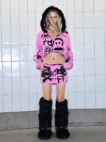 Paul Frank X ROMWE Conjunto de 2 piezas con sudadera con capucha corta y falda mini ultra baja con estampado de mono para mujer