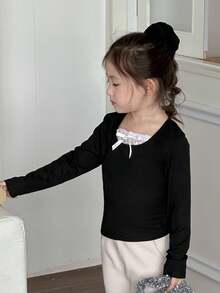 DAZY 年轻女孩蕾丝拼布长袖休闲百搭蝴蝶结装饰T恤 - 黑色 - 查看 7