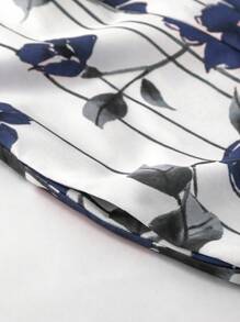 Irokai 日本女性传统花卉印花和服浴衣，夏季节日 - 藏蓝色 - 查看 7