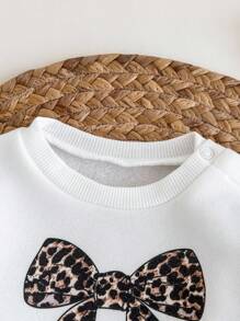 SHEIN 新生儿豹纹蝴蝶结羊毛连帽衫和紧身裤套装 女婴豹纹装 豹纹女婴装 蝴蝶结女婴装 秋季服装 - 彩色 - 查看 9