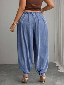 Elenzga Plus Size Women Light Blue Washed Denim Jeans With Pleated Design, Loose Fit Cowboy Pants - Light Wash - View 2
