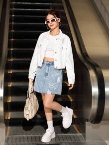 Teenage Girls' Denim Skirt, White Letter Print Pattern, Mid-Waist, Distressed Washed Blue Denim, Loose Fit, Personalized, Street Casual, Retro, Fashion, Sweet Style