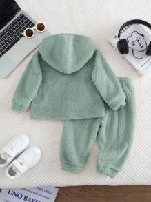 SHEIN 2pcs/Set Baby Boy Sage Green Furry Hoodie Sweatshirt And Elastic Waist Pants,Toddler Winter Clothing Set For Autumn,Modest Date Skiing Outdoor Wear - Green - View 2