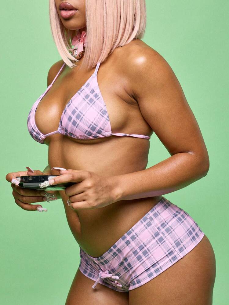 SUMWON WOMEN 플레이드 트라이앵글 탑 비키니 세트 (보이 반바지 포함)