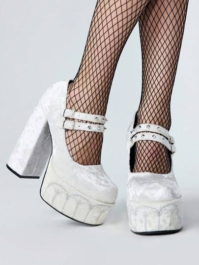 Goth Nuove scarpe con tacco alto e platform con design a rivetti e motivo ricamato, adatte per la primavera/autunno