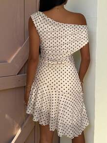 SHEIN EZwear 女士圆点网眼不对称领口中长连衣裙 - 杏色 - 查看 3