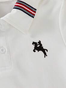 SHEIN Explorewe 男童时尚Polo领印花拼接丝带短袖上衣和休闲格子拼接丝带短裤套装，适合日常通勤，春夏季 - 彩色 - 查看 7