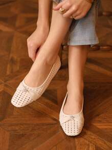 Rosivie 2025 Summer New French Square Toe Hollow Floral Diamond Fashionable Low Vamp Slip-On Shoes, Apricot, Breathable, Versatile Commuter Soft & Comfortable Flats For Women - Apricot - View 2