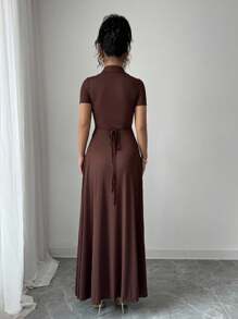 SHEIN Elenzya 优雅通勤棕色翻领纽扣装饰A字后背蝴蝶结短袖连衣裙（女款） - 棕色 - 查看 2