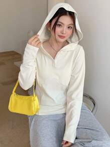 Dazy Plus 大码女式纯色连帽短款长袖T恤，适合春秋季节穿着 - 杏色 - 查看 2