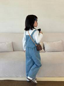 SHEIN Bộ 3 món cho bé gái mùa thu, gồm áo cổ tròn tay dài đơn giản, áo tank top dây đeo kiểu cao bồi thời trang và quần cao bồi may thủ công, thích hợp mặc hàng ngày như đi chơi và nghỉ mát mùa xuân và mùa thu. - Nhiều màu - Xem 2