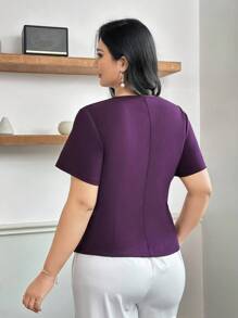 Modelyn Áo kiểu nữ cổ chữ V tay ngắn ôm sát viền bất đối xứng nút kim loại trang trí thanh lịch đa năng cỡ lớn khi đi làm - Màu tím - Xem 2