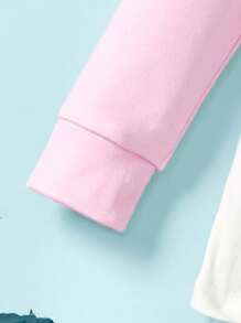 LE PETIT PRINCE X SHEIN Ensemble pyjama avec t-shirt à manches longues décontracté et polyvalent avec motif graphique de personnage de dessin animé de jeune fille et motif rose, et pantalon imprimé d'étoiles