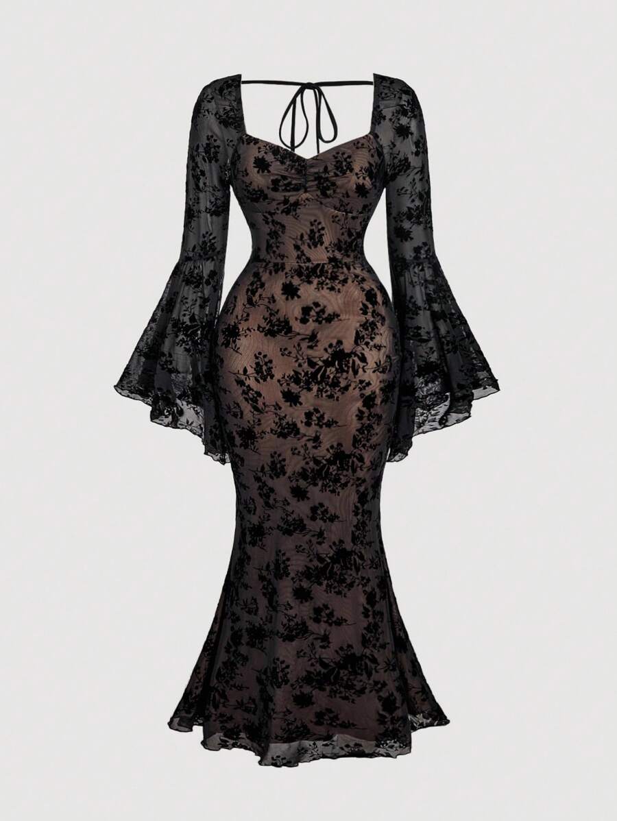 SHEIN MOD Women's Flare Sleeve Ruffle Trim Sweetheart Collar Fitted Sexy Dress, Goth Dress, Witchy Dress, Black Floral Dress, Long Sleeve Black Dress,Black Floral Dress, Black See Through Dress,Fall Clothes For Women,Goth,