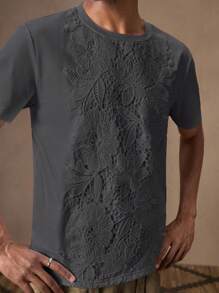 AKNOTIC Business Casual 男士白色花卉贴花针织休闲修身弹力短袖 T 恤，适合夏季、度假、日常穿着、派对、情侣装、男士礼物 - 深灰色 - 查看 5