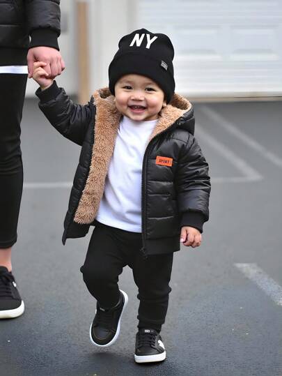 SHEIN Playful Pals 1Pc Infant And Baby Boys Kids Letter Patched Detail Teddy Lined Fuzzy Full-Zip Jacket Winter Warm Coats With Pockets Hooded Outwear(6mths-3yrs), Suitable For Outdoor, Daily Wear, Travel Cute Outfits Boys Baby Boys Fall Winter Clothes Baby Boy Streetwear Baby Boy Winter Jacket Baby Boy Winter Clothes Baby Boy Outfits Baby Boy Quilted Jacket Baby Boy Winter Jacket Baby Boy Jacket Baby Boy Winter Coat Boy Winter Jacket Baby Boy Black Jacket