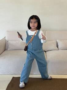 SHEIN Bộ 3 món cho bé gái mùa thu, gồm áo cổ tròn tay dài đơn giản, áo tank top dây đeo kiểu cao bồi thời trang và quần cao bồi may thủ công, thích hợp mặc hàng ngày như đi chơi và nghỉ mát mùa xuân và mùa thu. - Nhiều màu - Xem 3