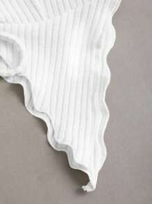 Sweetra 杏色羊毛罗纹针织 V 领露背不对称下摆系带背心和直筒迷你裙 2 件套，超柔软舒适，时尚休闲女装，适合派对、度假 - 白色 - 查看 5