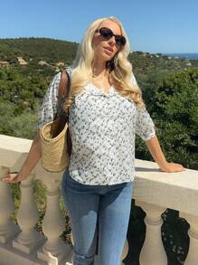 Chiquease 复古碎花衬衫，甜美设计，修身剪裁，法式短袖衬衫，适合夏季和春季休闲学院风穿着。 - 白色 - 查看 4