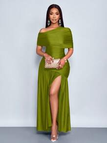 SOLERSUN 春夏女装性感派对休闲度假棕色亮面面料单肩聚拢露肩领前开衩褶边针织长裙