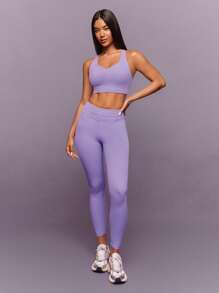 GLOWMODE خزان رياضي ذو رقبة على شكل V وظهر سباق من FeatherFit™-Sculpt، دعم متوسط للتمارين والجيم