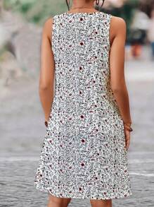SHEIN LUNE Plus Size Women Floral Print Crew Neck Sleeveless Tank Dress, For Summer
