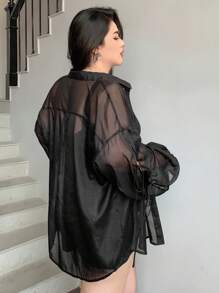 Dazy Plus Blusa transparente de manga larga con cuello, mangas farol sueltas, con lazo delantero y diseño hueco para el otoño - Negro - Ver 2