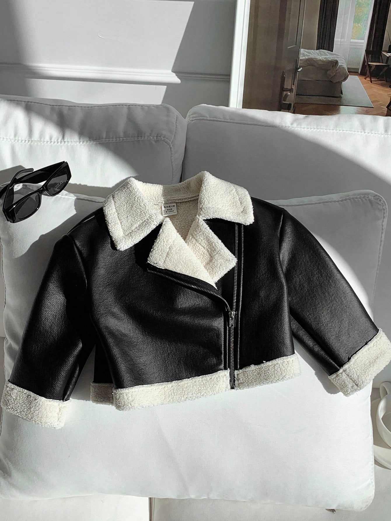 SHEIN جاكيت فرو صناعي مبطنة للبنات الرضع في فصلي ا...