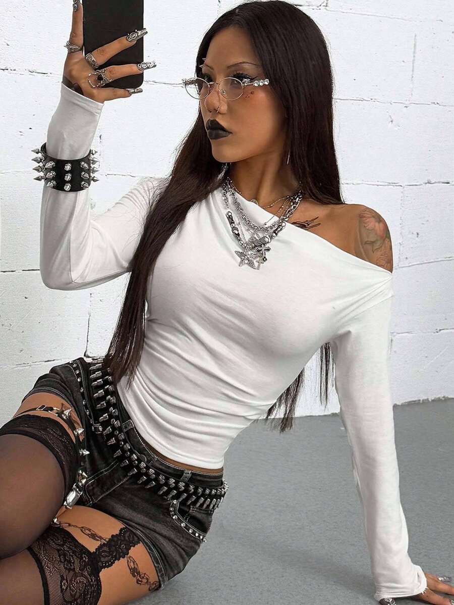 Coolane 女式夏季文艺复兴博览会街头休闲简约朴素棉质弹力白色不对称领口修身款 - 白色 - 查看 1