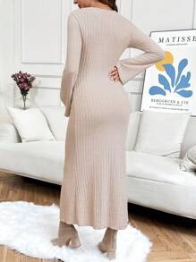 SHEIN Pregnant Women's Solid Color Ribbed Crew Neck Long Sleeve Dress - Khaki - View 2