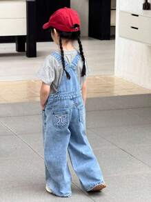 SHEIN 少女休闲水洗牛仔蝴蝶刺绣背带裤