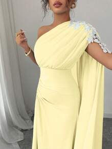 Light Yellow