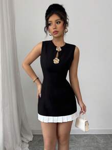 Rafferiza Women's Hollow Metal Buckle Ruffle Trim Dress - Black and White - View 6