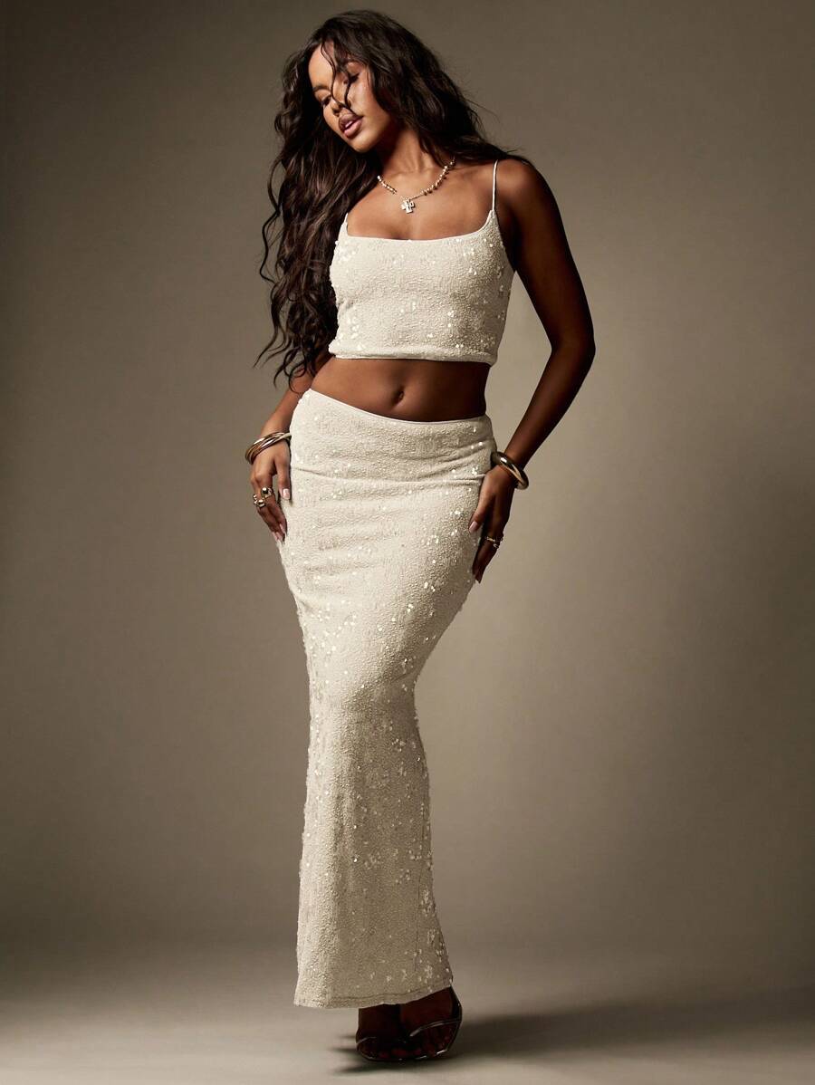 MISSGUIDED 华丽亮片两件套露脐上衣和长裙套装，适合晚宴、节日、婚礼、舞会等场合。 - 米色 - 查看 1