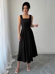 Rafferiza 浅蓝色竖条纹方领优雅后腰系带连衣裙